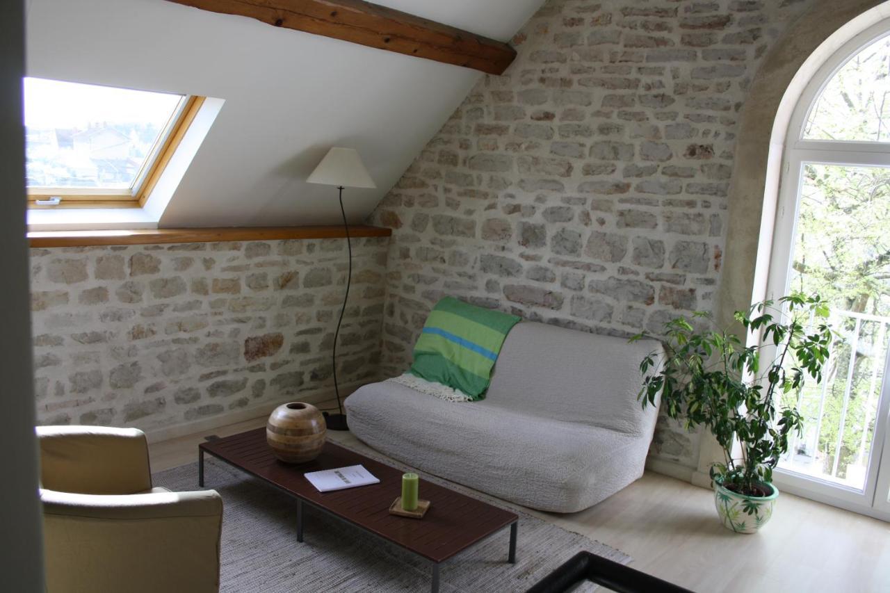 Le Reflet Des Vignes Bed & Breakfast Comblanchien Екстериор снимка